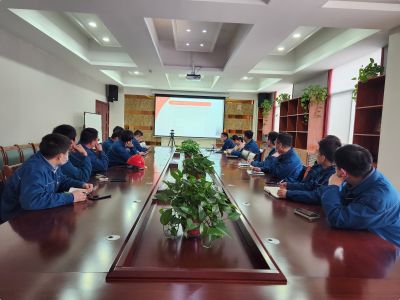 人生就是搏尊龙医药组织2023年第一期总经理读书会